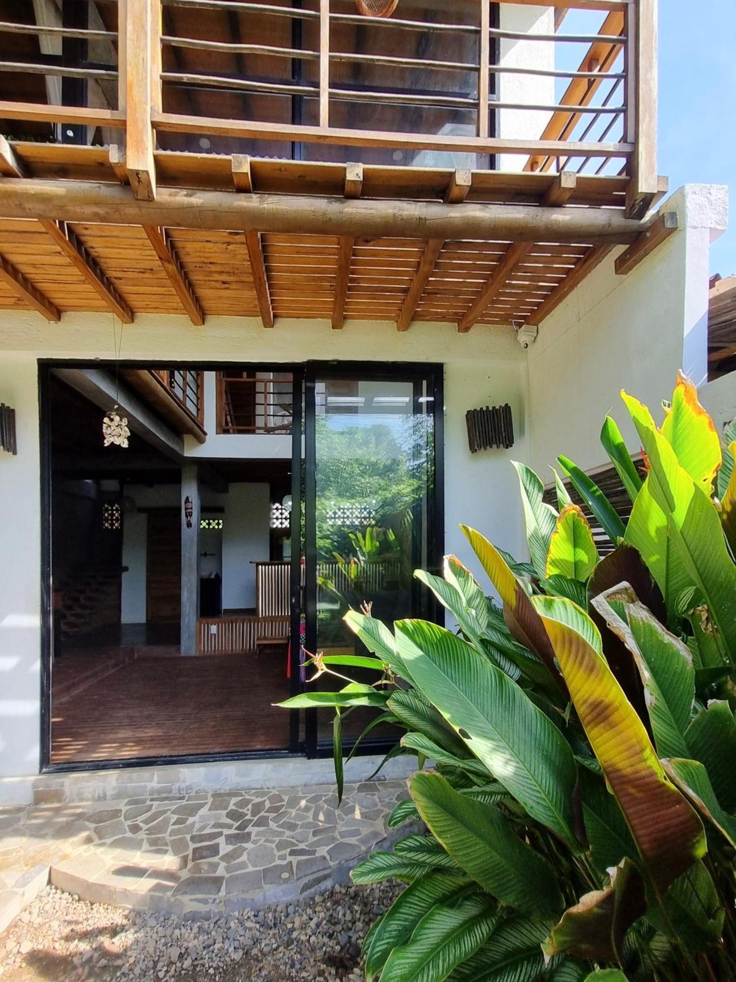 パロミノ Casas La Floristeriaヴィラ エクステリア 写真